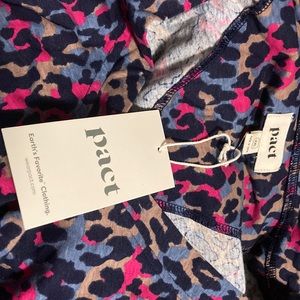 Pact jumper new with tags